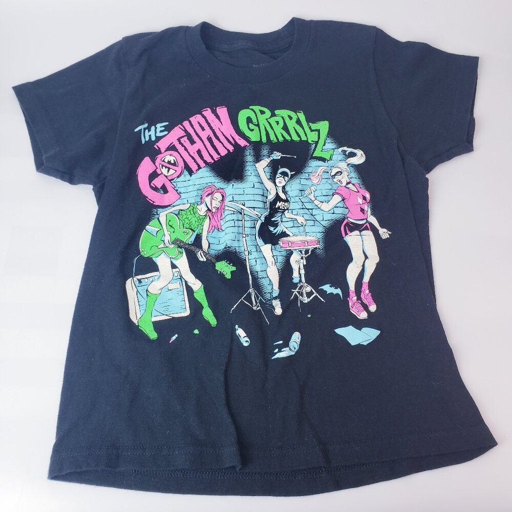 TeeVillain Kids Size S Shirt ~ The Gotham Grrrlz Shirt